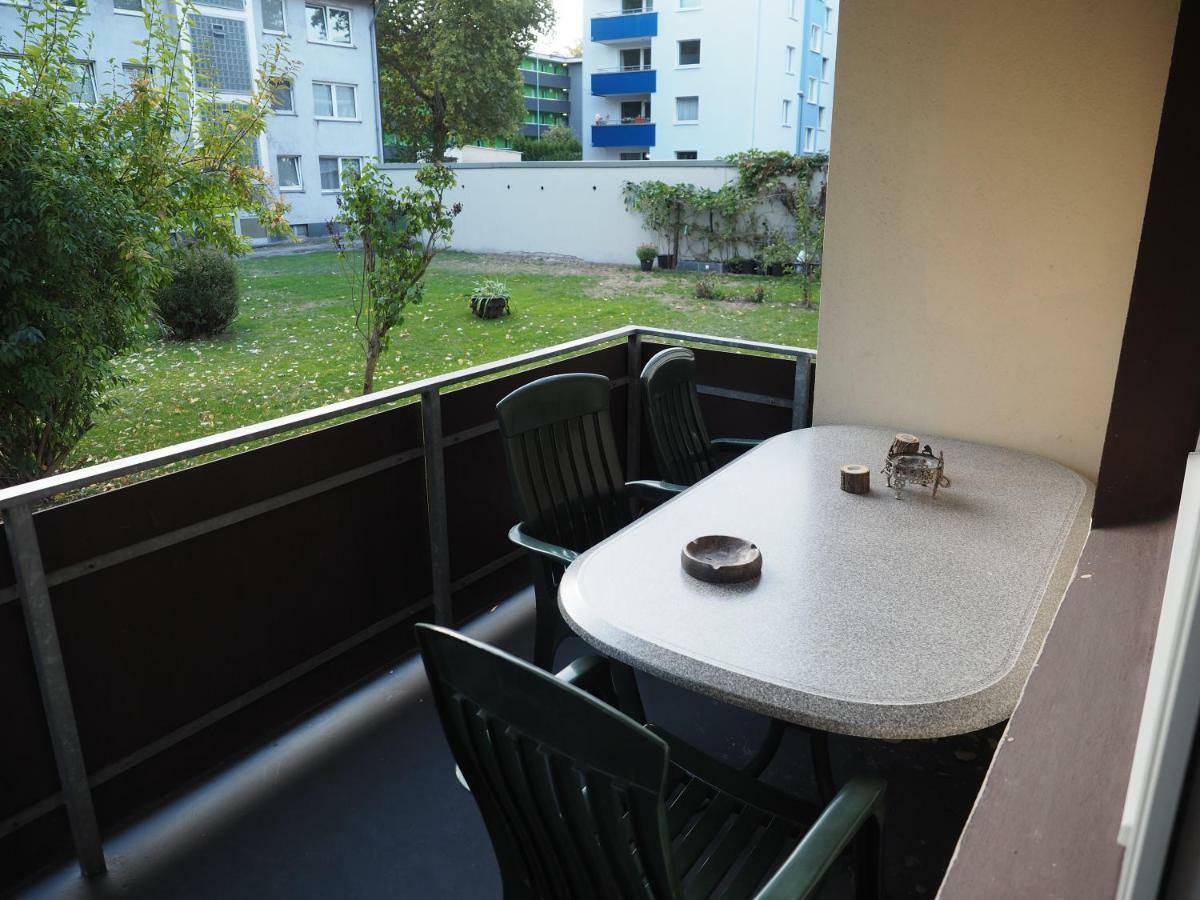 Uni Essen Apartment ภายนอก รูปภาพ