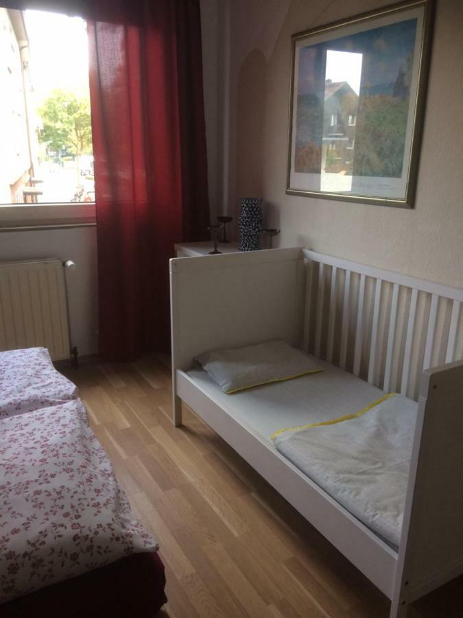 Uni Essen Apartment ภายนอก รูปภาพ